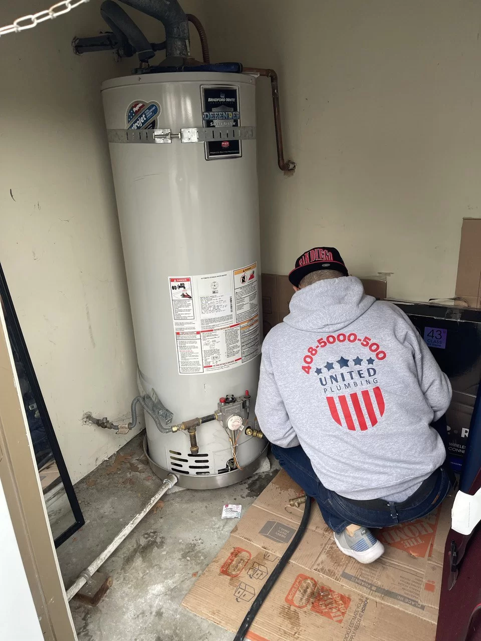 How is a water heater powered?