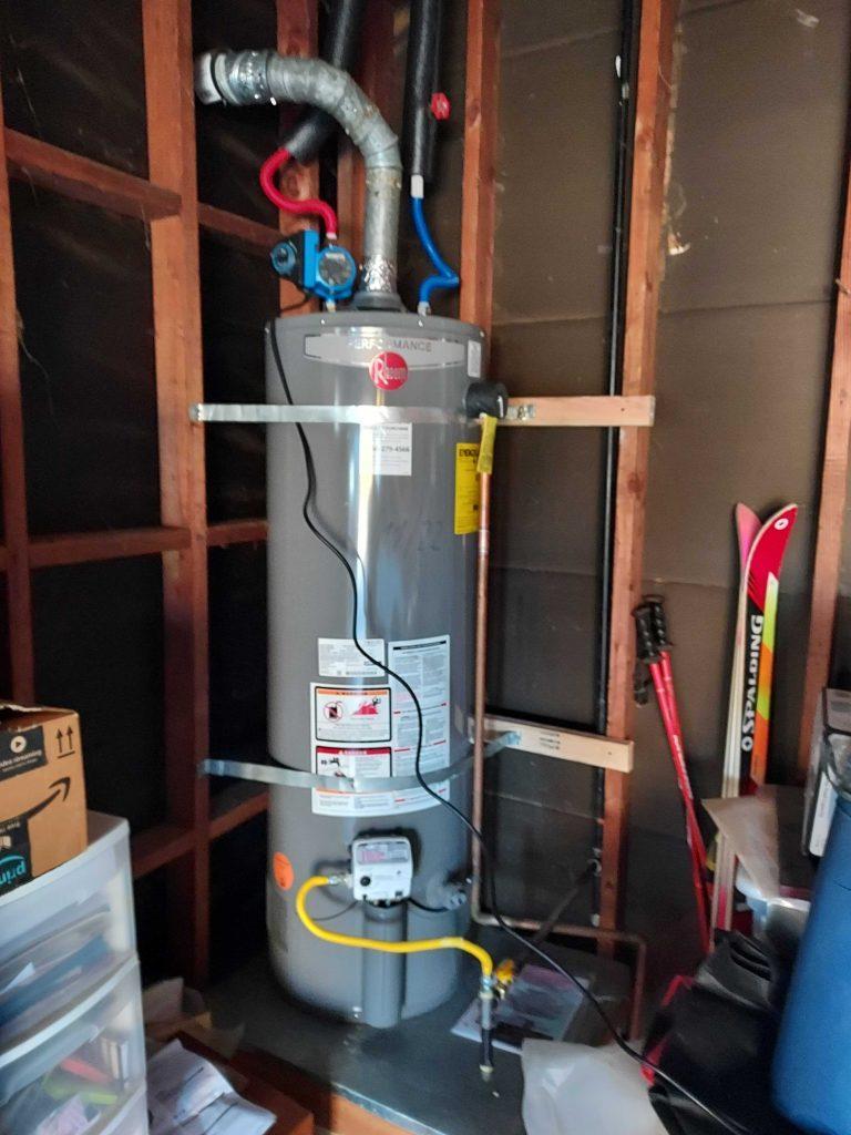 Trusted professionals offering comprehensive 50 gallon water heater services in Foster City | United Plumbing