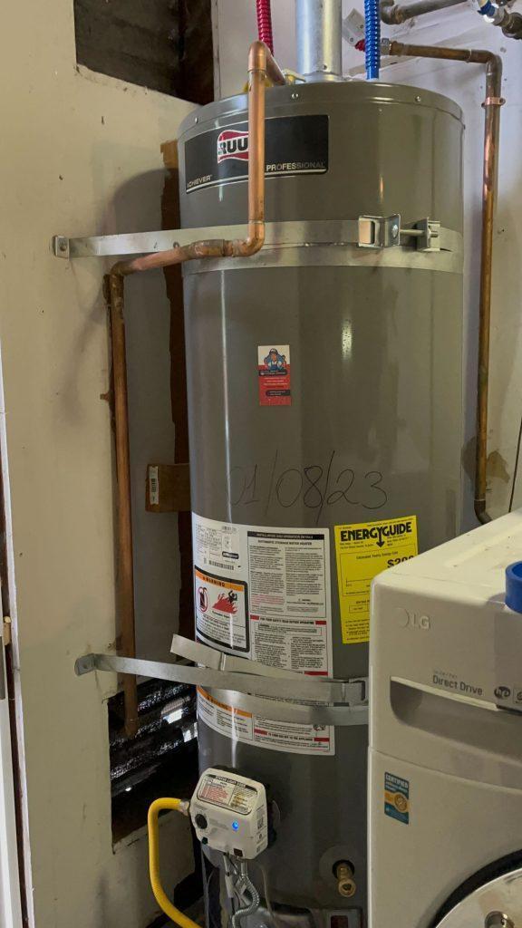 Professional Instant Hot Water Heater Repair, Installation, and Replacement in Foster City | United Plumbing