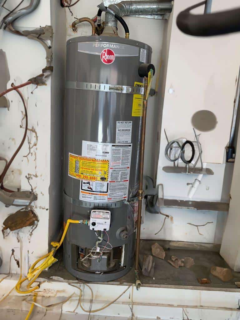 Electric water heater in Los Altos