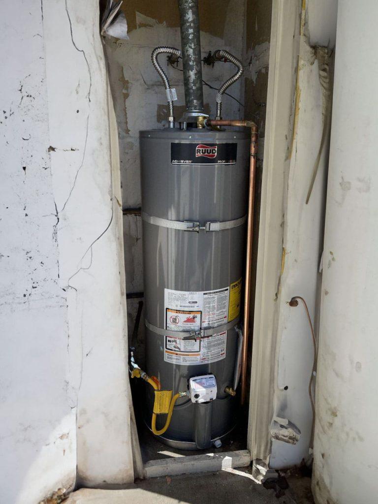 Experience the epitome of luxury with United Plumbing's Gas Hot Water Heater in Los Gatos