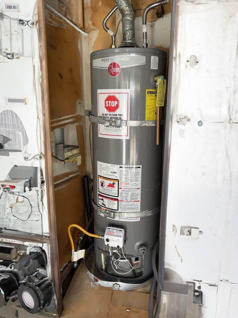 Indulge in a world of luxurious warmth with United Plumbing's Gas Water Heater service in Los Gatos