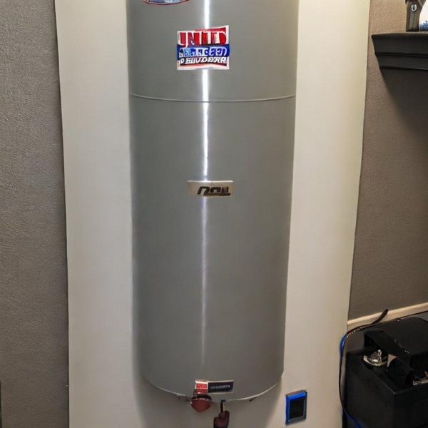 40 Gallon Gas Water Heater in Saratoga