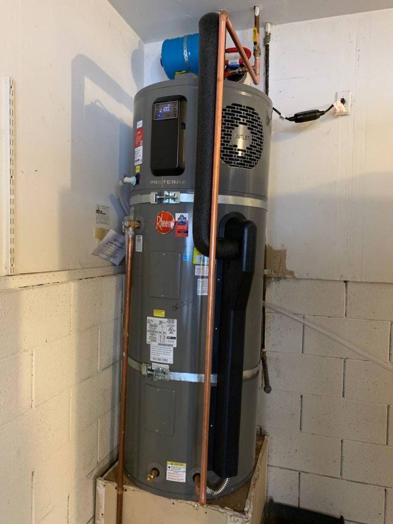 San Mateo electric hot water heater services | United Plumbing